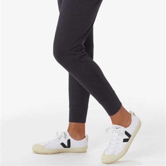 LOLE Half-Moon Joggers - Picture 3 of 7